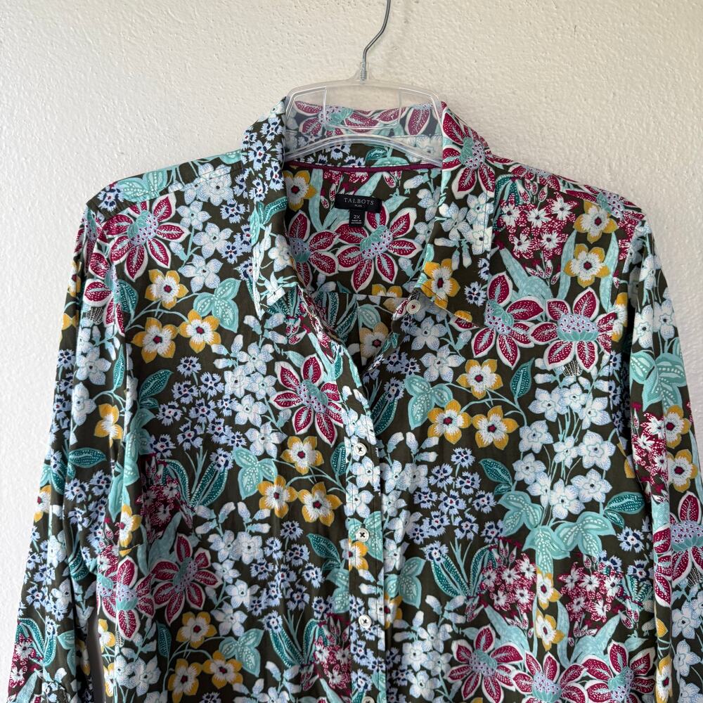 Talbots button-up blouse features a vibrant, multicolor floral pattern Size 2X - Picture 4 of 9